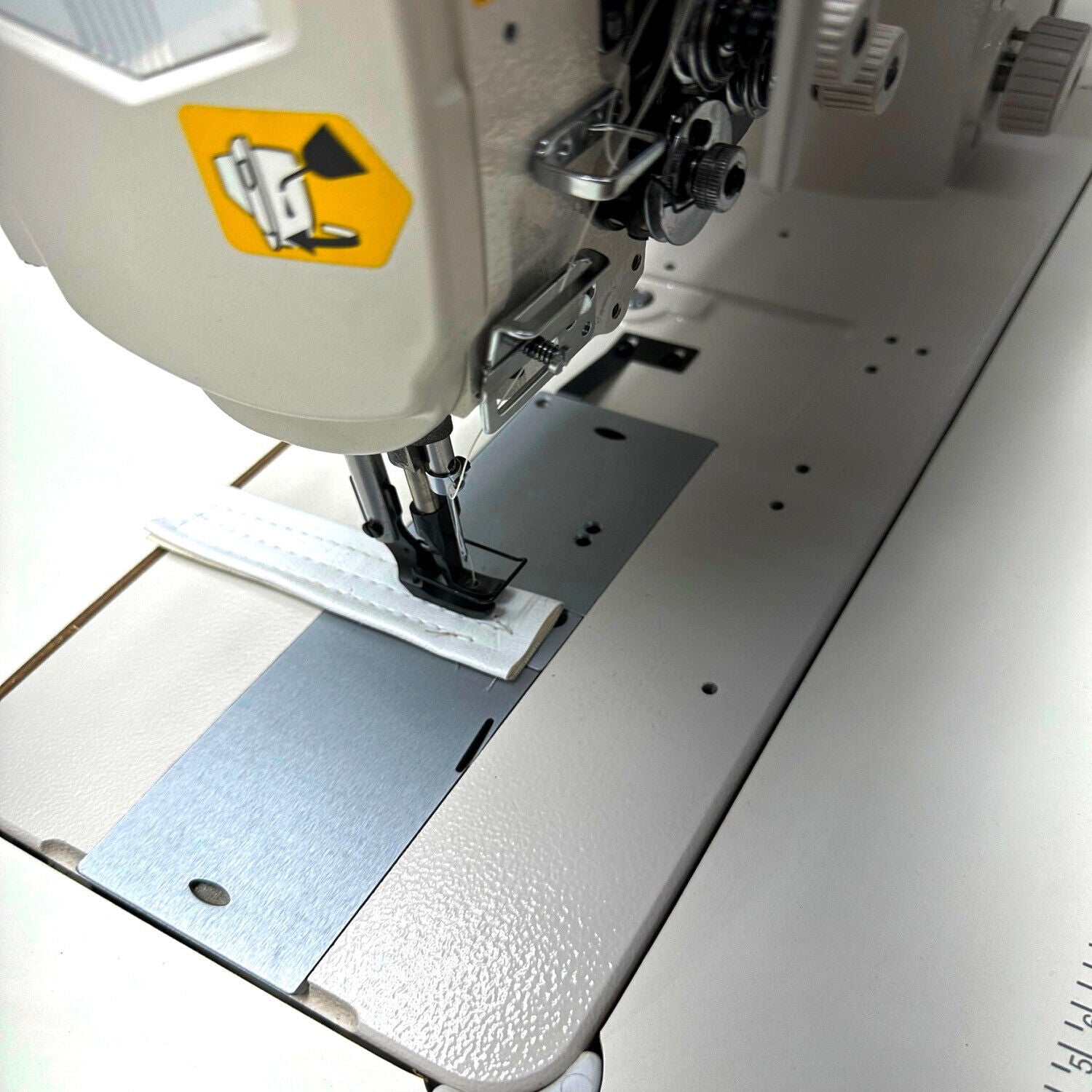 Juki LU1508N Heavy Duty UnisonFeed Walking Foot Sewing Machine