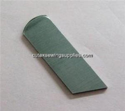 LOWER KNIFE SINGER 14U - BABYLOCK SERGER BLADE 412749