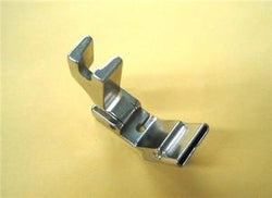 INDUSTRIAL SEWING MACHINE TUBE PRESSER FOOT - CENTER