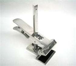 Adjustable CLOTH CLAMP 4-1/2" Height Capacity
